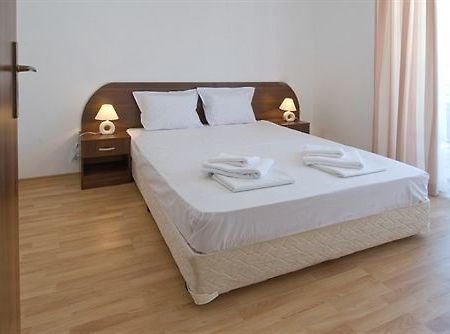 Aparthotel Lighthouse Sveti Vlas Exterior photo