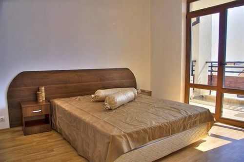 Aparthotel Lighthouse Sveti Vlas Exterior photo