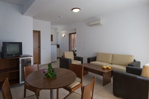 Aparthotel Lighthouse Sveti Vlas Exterior photo